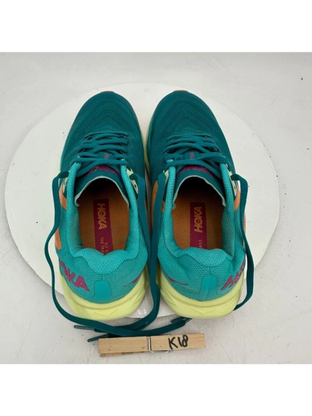 Hoka One One hoka one